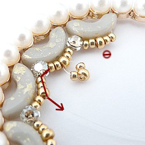 paso 9 - Pendientes-colgante-Charlotte-perlas-vidrio-Puca