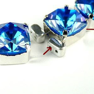 paso 7-pulsera-cristales-PureCrystal-perlas-vidrio-Puca