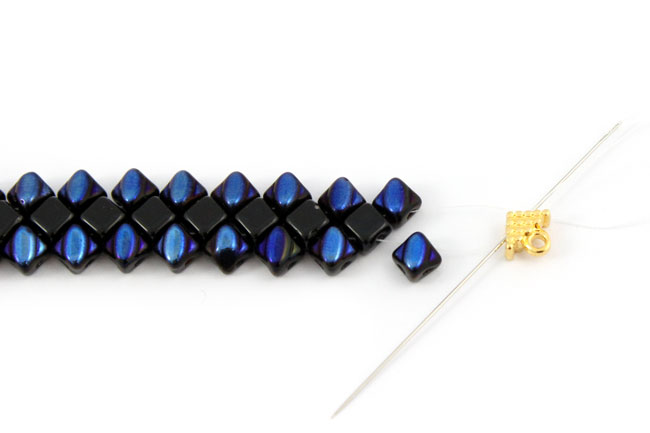 Pulsera de cuentas de cristal con cuentas especiales. : Paso 4