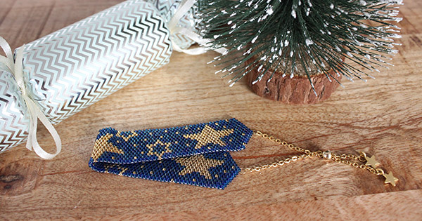 Pulsera DIY tejido de peyote motivo estrella azul noche y oro