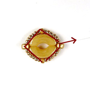 Paso 5 - collar de perlas de vidrio Pepa Puca