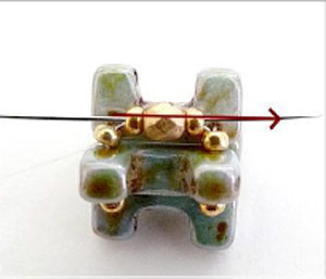 Paso 7- cuentas de collar de bricolaje Talia Puca