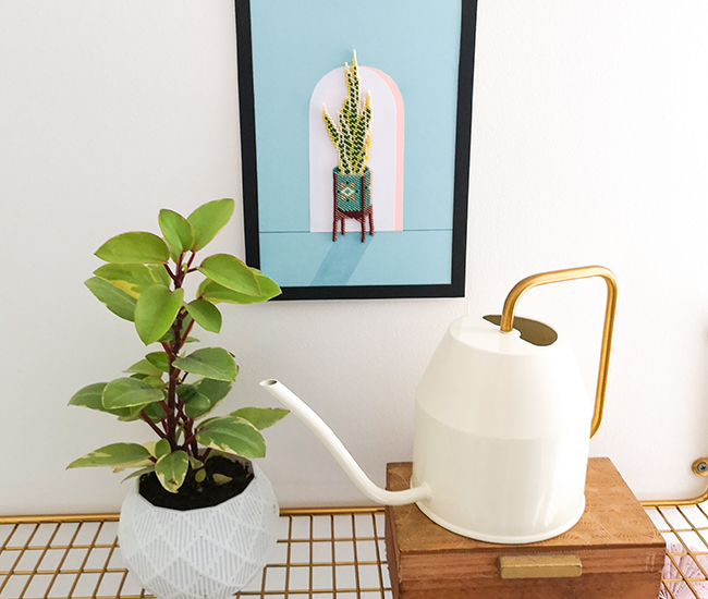 Tejiendo la planta en maceta de Miyuki Sansevieria final