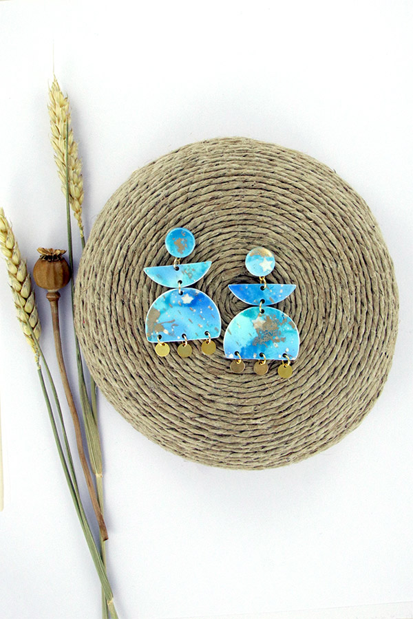 Pendientes y tintas Fimo.