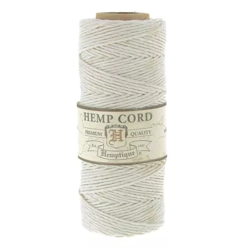 Bobina de 62 metros de hilo de cáñamo Hemp Cord 1.1 mm Blanco