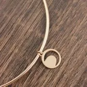 Dije luna calada 9.5 mm dorado x1