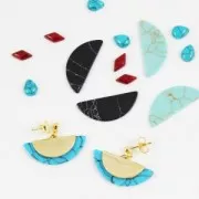 Cabuchón rombo de imitación Howlite teñido 10x5 mm Red Corail x4