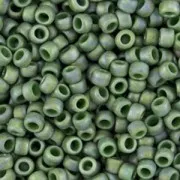 Rocalla Toho 8/0 TO8R2634F - Semi Glazed Rainbow Clover x8g