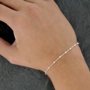 Pulsera malla forçât rectangular alternada bolas 2.5 mm de Plata 925 x18cm