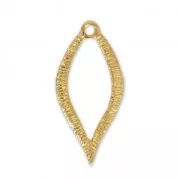 Colgante hoja calada de latón estriado 23 mm dorado con oro fino x1