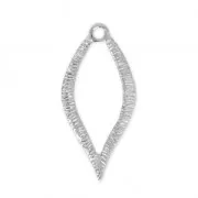Colgante hoja calada de latón estriado 23 mm rodiado x1