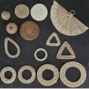 Triángulo de ratan 32 mm para hacer joyas personalizadas DIY x1