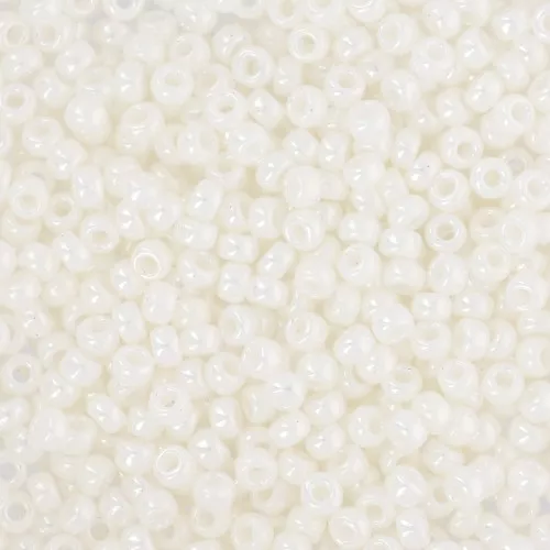 Rocalla Miyuki 11/0 591 - Ivory Pearl Ceylon