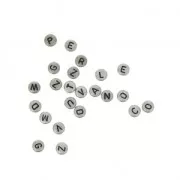 Surtido de cuentas alfabeto plástico metalizado x27 gr