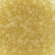 Miyuki Delica 11/0 DB0382 - Mat Transparent Pale Topaz Luster|raw }}