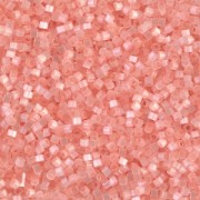 Miyuki Delica 11/0 DB0825-1 - Satinado de seda color salmón x8 g