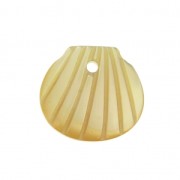 Dije de Nácar forma de concha 9x10 mm Marfil x1|raw }}