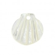Dije de Nácar forma de concha 10x11 mm Natural x1