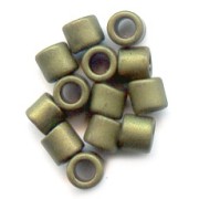 Toho Treasures 3,3 mm TO3T617 - Mat Dark Olive x8g