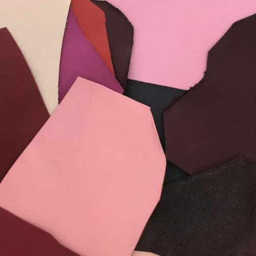 Retales de cuero de alta calidad / texturas diferentes- Rosa x 200g