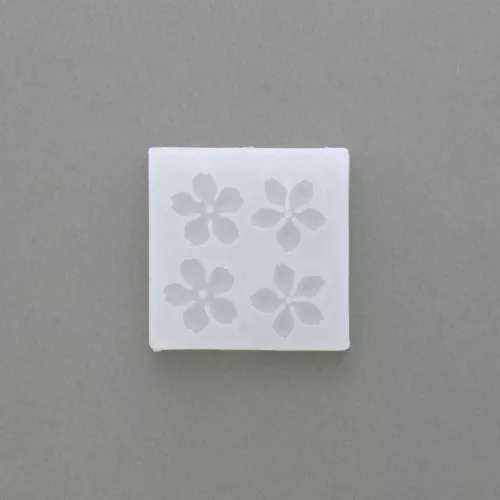 Molde silicono de inclusión en resina 48x48 mm - forma Flor de Cereza x1