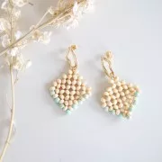 Entrepieza/Colgante rombo de cuentas de madera 34 mm para hacer joyas x1