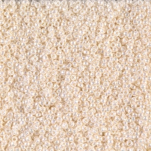 Rocalla Miyuki 15/0 592 - Antique Ivory Pearl Ceylon x8g