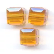 Cubos PureCrystal 5601 4 mm Topaz  x8