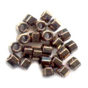 Miyuki Delica 11/0 Hex Cut DBC0022 - Bronce oscuro metalizado x8 g