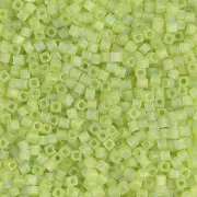 Cubos Miyuki 1.8 mm SB18-0143FR - Tr Chartreuse Mat AB x10g