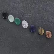 Cabuchón ovalado facetado 8x6 mm Agate verte x1