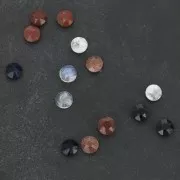 Cabuchón redondo facetado 6 mm Sodalita x1