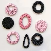 Donuts redondo de rátan 43 mm - Rosa claro efecto nacarado x1