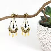 Cadena adornadacon cuentas Miyuki Delica 11/0 1.70 mm - Dorado - Verde Claro x1 m