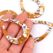 Colgante gota calado acetato de celulosa 46x33 mm Imitación De Concha De Tortuga Ocre - Blanco x1