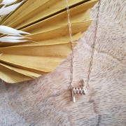 Colgante alambrada 12x18.5 mm - Chapado de Oro 3 micras x1