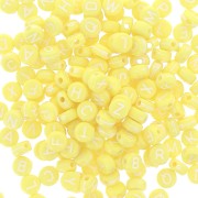 Surdido de 200 cuentas letras redondas alfabeto 7 mm Jaune - Blanco|raw }}