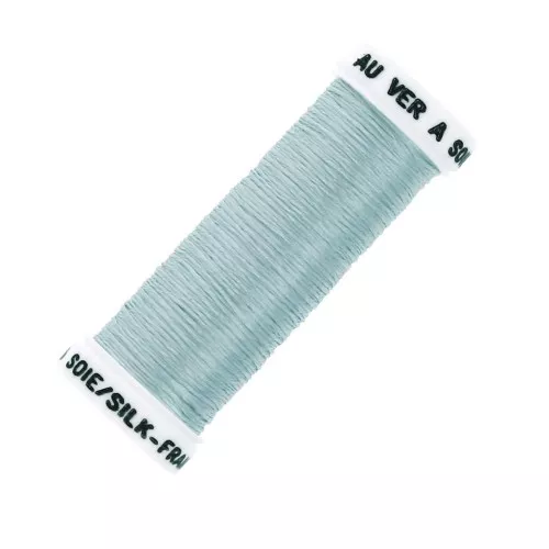 Hilo para bordar de seda ovalado para bordado tradicional Bleu givré (131) x30m