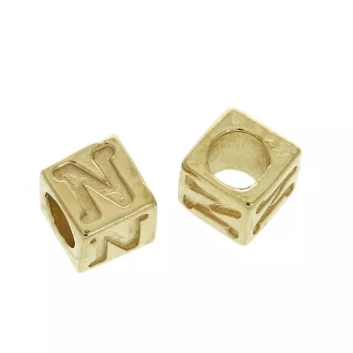 Cuenta letra alfabeto cubo  5 mm con un agujero grande- N - Chapado de Oro 3 micras x1