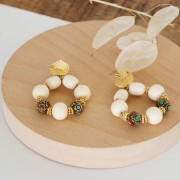 Cuenta arandela tibetana de latón estilo étnico 9x11 mm Rojo - Turquesa x1