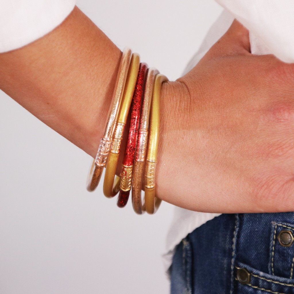 Bracelet jonc semi rigide type budista tibetano 65 mm Noir con lentejuelas x1 Perles & Co