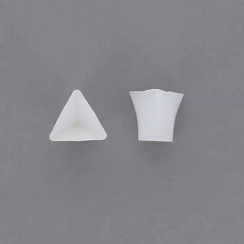 Molde silicono para hacer cabuchones pirámides 23x25 mm x1
