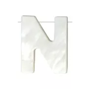 Cuenta letra alfabeto de nácar 9.5x8 mm - N - Natural x1