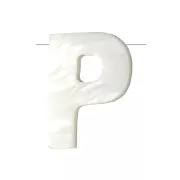 Cuenta letra alfabeto de nácar 9x8 mm - P - Natural x1