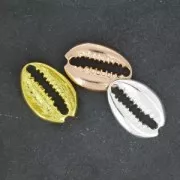 Entrepieza concha Cauri 19x13 mm de Plata 925 Rodiado negro x1