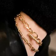 Pulsera Figaro brazalete malla limada 7.2mm y cierre T Chapado Oro 3 micrasx18cm