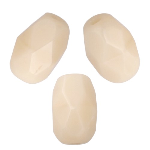 Aceitunas Facetadas 6x4 mm Beige Opaco x25