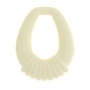 Colgante gota calado de resina opaca 30x24 mm - Ecru x1|raw }}