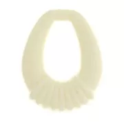 Colgante gota calado de resina opaca 30x24 mm - Ecru x1