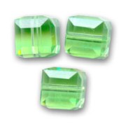 Cubo PureCrystal 5601 6 mm Peridot x1|raw }}